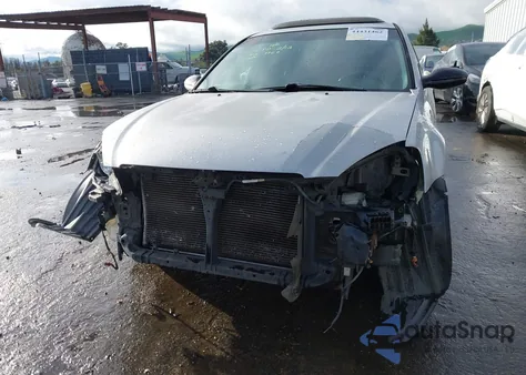 2003 Nissan Altima 2.5 Sl z USA, uszkodzony, nr VIN 1N4AL11EX3C213767